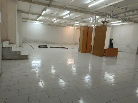 Nave industrial en Pinilla
