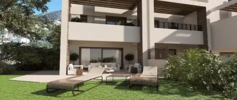 Casa adosada en Urbanización Cerros del Lago