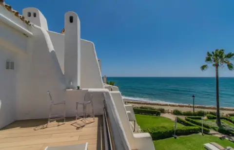 Casa adosada en calle Urbanización Coral Beach