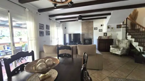 Casa pareada en calle de la Piña