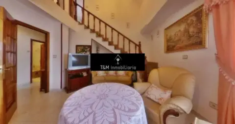 Chalet en calle Lobeira