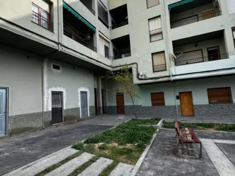 Piso en Urbanización del Romero Alpuente