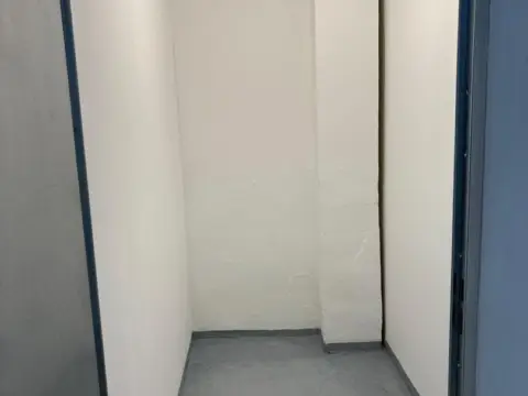 Trastero en Dos de Mayo