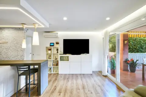 Piso en Carrer de Narcís Monturiol