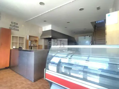 Local comercial en calle las Heras