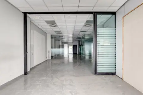 Local comercial en Ayuntamiento