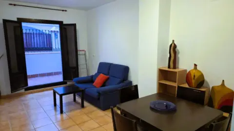 Casa en calle Vélez de Benaudalla