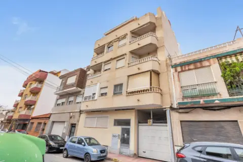 Piso en calle San Pascual, 105