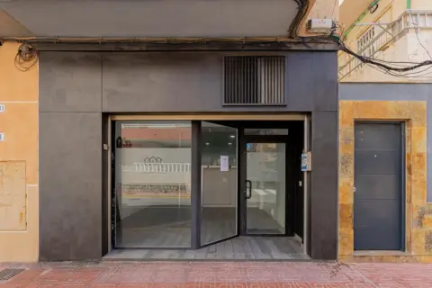 Local comercial en calle Mayor, 42