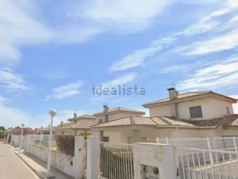 Casa adosada en Colonia de la Motor del Vicari