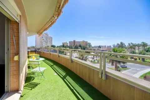 Ático en calle del Escritor Angel Palomino, 2