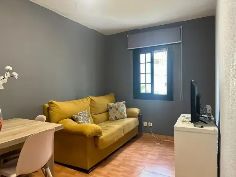 Piso en calle de Málaga, 42