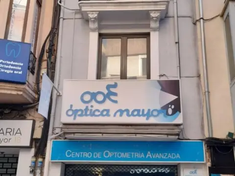 Casa pareada en calle Mayor