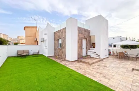Chalet en Los Dolses