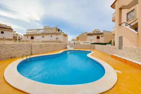 Apartamento en calle Camilo José Cela, 40