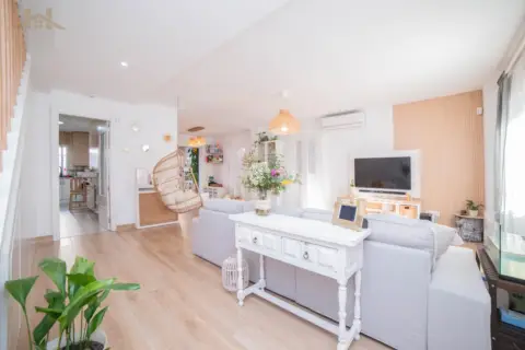 Casa pareada en El Reloj