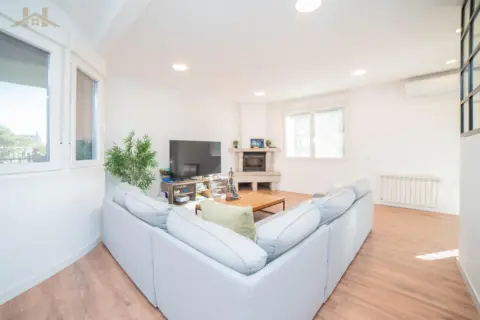 Casa pareada en El Valle de los Rosales