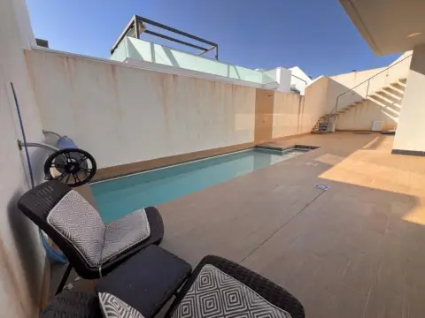 Chalet en Lomas de Cabo Roig