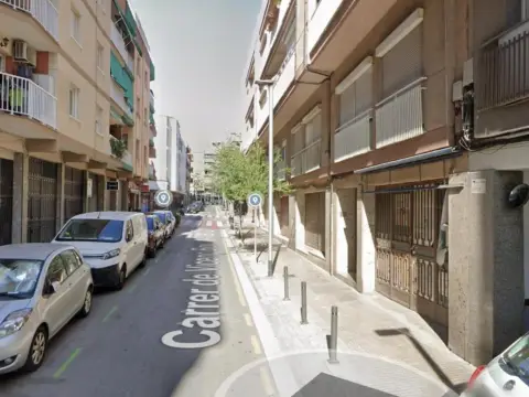 Local comercial en Carrer de Vicenç Bou, 11