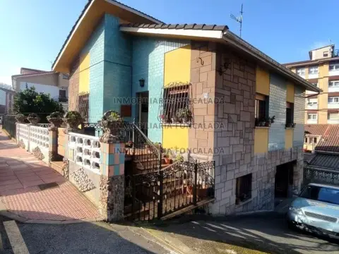 Chalet en calle El Móntico