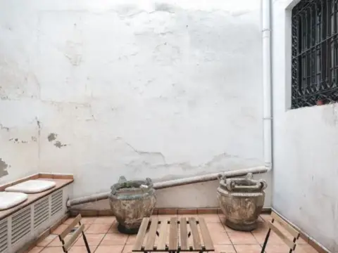 Habitación en Carrer Ample, 24