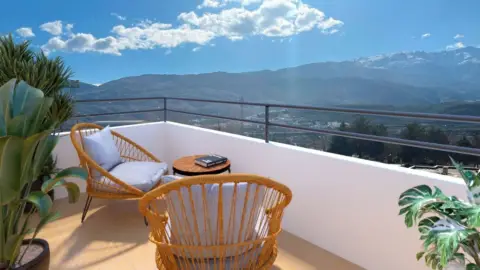 Chalet en calle Montagon