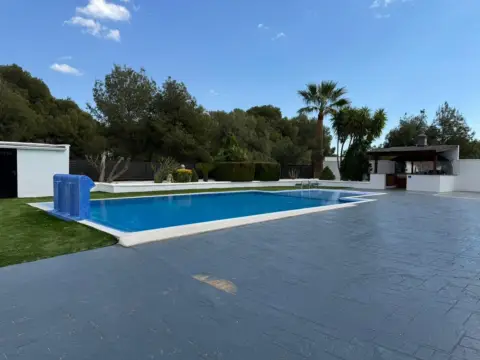 Chalet en La Charca 2