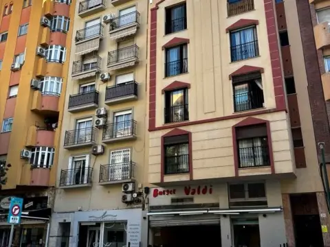 Piso en Alameda de los Capuchinos