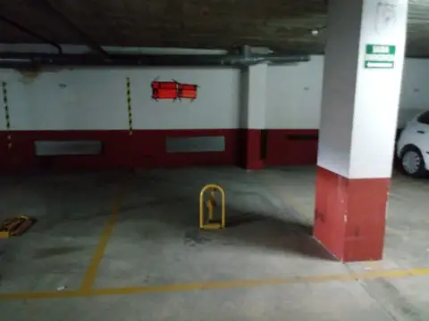 Garaje en Entrada Águilas