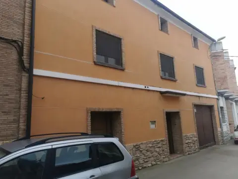 Chalet en calle de San Isidro