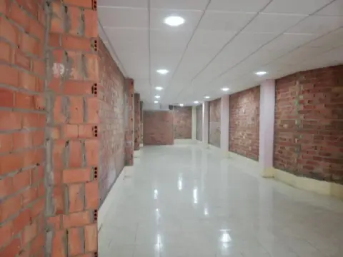 Local comercial en calle de Juan Ramón Jiménez, 9