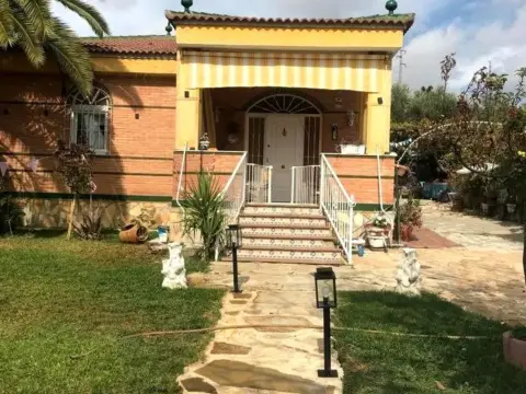 Finca rústica en Urbanización Álamo I