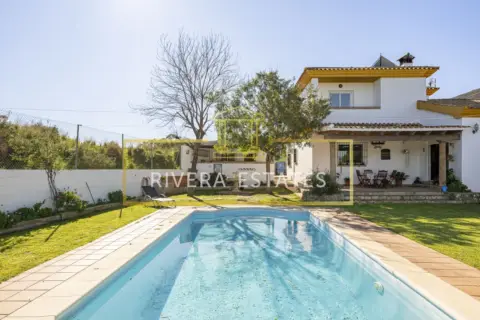 Chalet en calle Polígono 15 Parcela 559 Entre Rios Mijas Málaga
