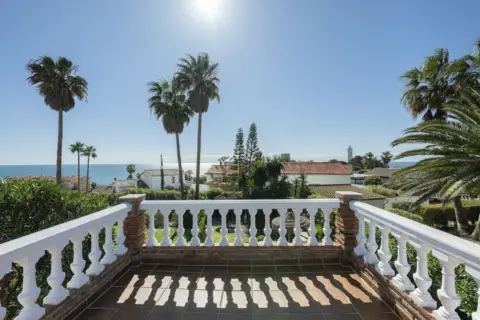 Chalet en calle Cl El Burgo del Faro