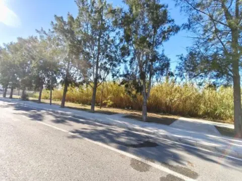 Terreno en calle Goleta