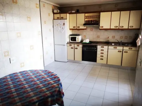 Habitación en calle del Monasterio de Carracedo