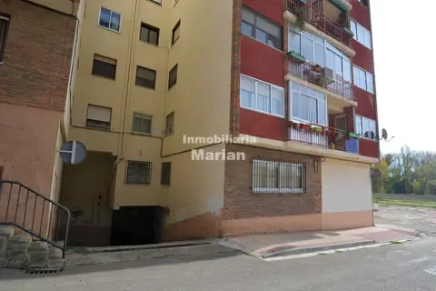 Garaje en calle de Pedro Sanz Abad