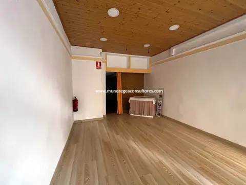 Local comercial en calle Juan Palma García