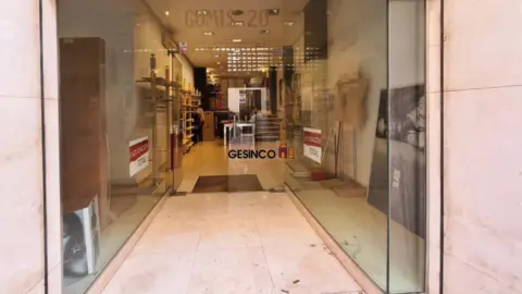 Local comercial en Carrer de Josep Melcior Gomis, 25