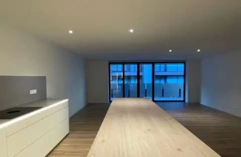 Piso en calle Avinguda del Consell de La Terra