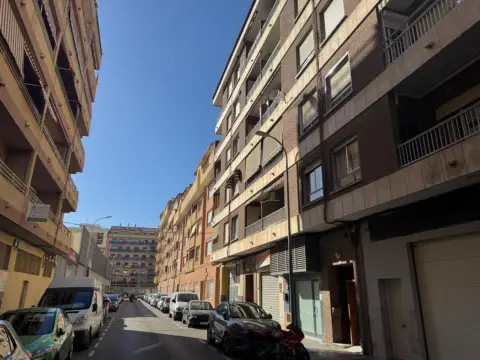Piso en calle Joan Ramón Jiménez, 52