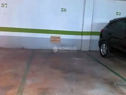 Garaje en calle de Tarazona de Aragón