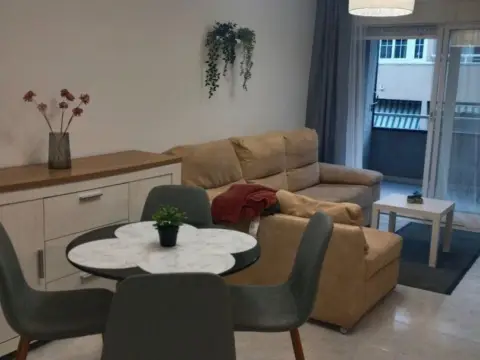 Apartamento en calle de la Loma