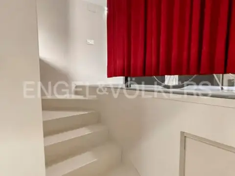 Local comercial en Carrer del Portal Nou