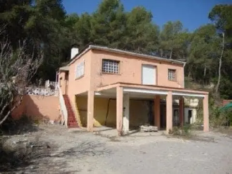 Finca rústica en calle Les Creuetes Poligon 38