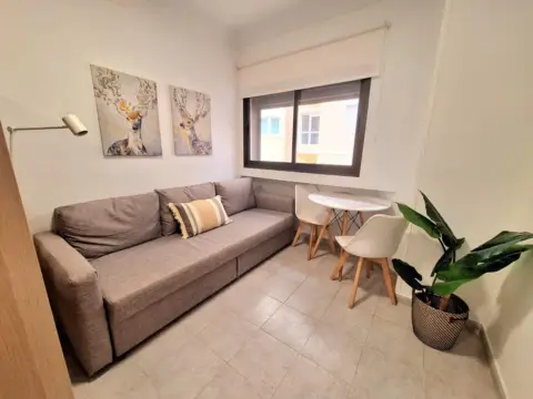 Estudio en calle Sagasta