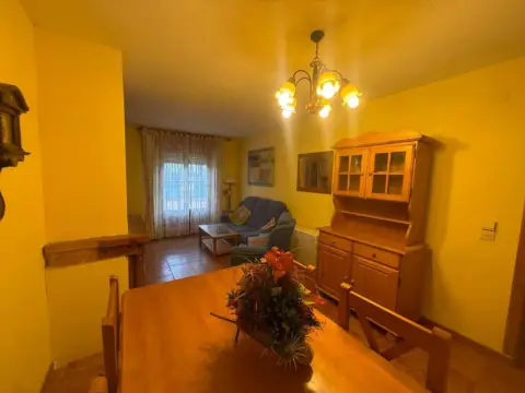 Chalet en calle Barrio Valpinos