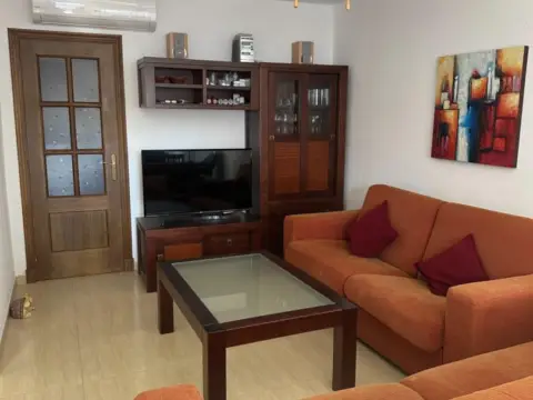 Casa adosada en calle Mar Adriático, 5