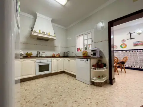 Casa en callejón del Águila