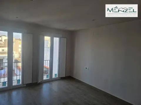 Piso en calle de la Isla